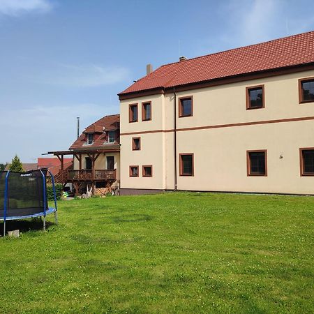 Ferienwohnung Zamecek Cerov Jičín Exterior foto