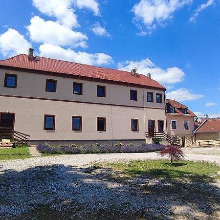 Ferienwohnung Zamecek Cerov Jičín Exterior foto