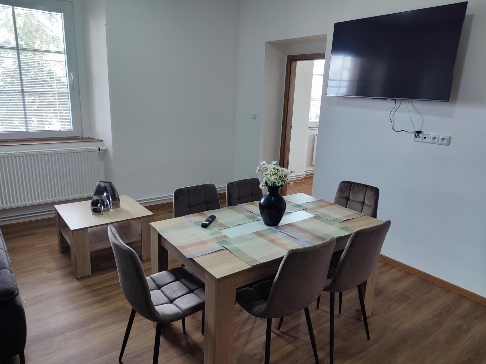 Ferienwohnung Zamecek Cerov Jičín Exterior foto